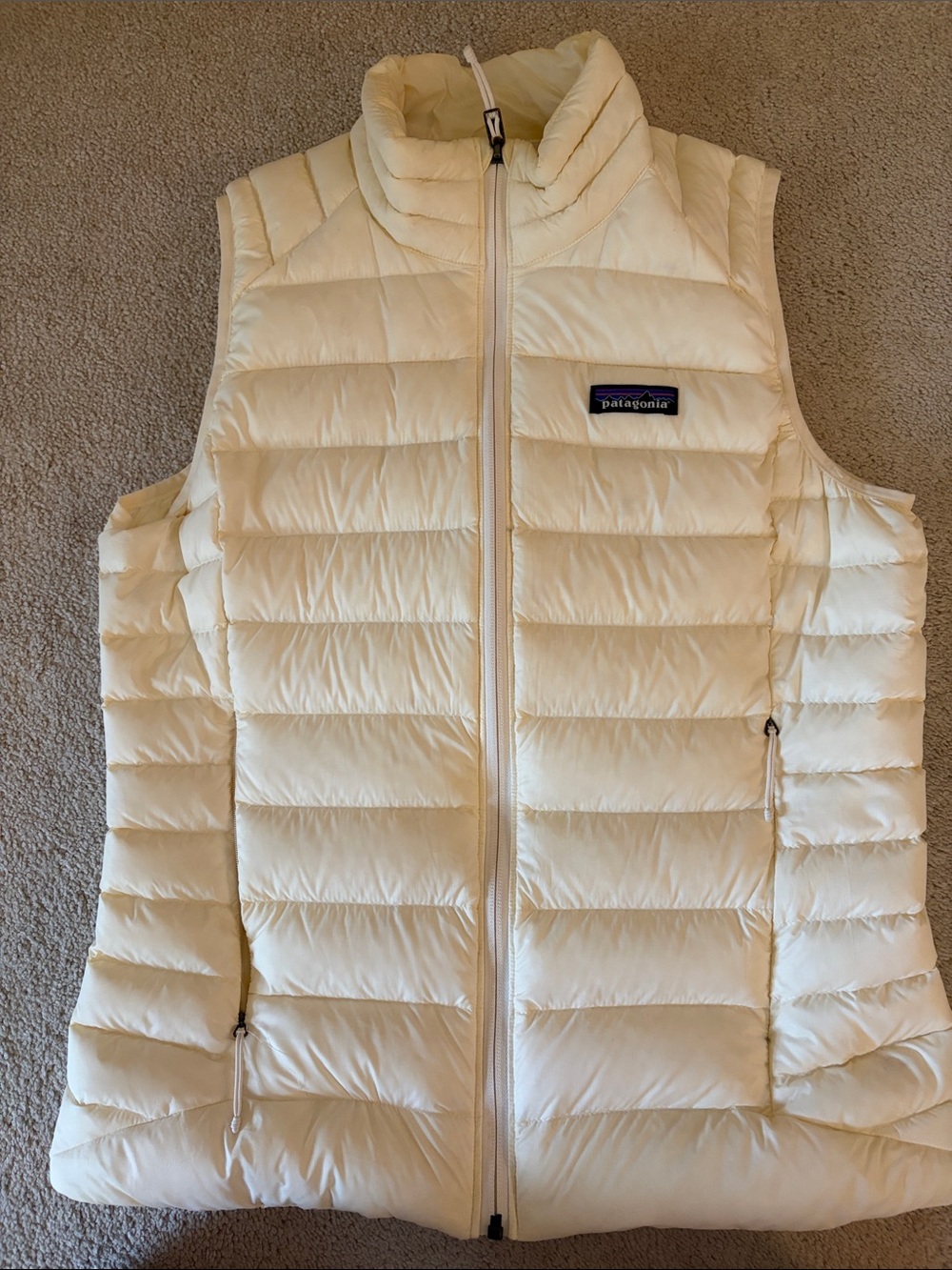 Patagonia Women's Off-White Quilted Down Vest